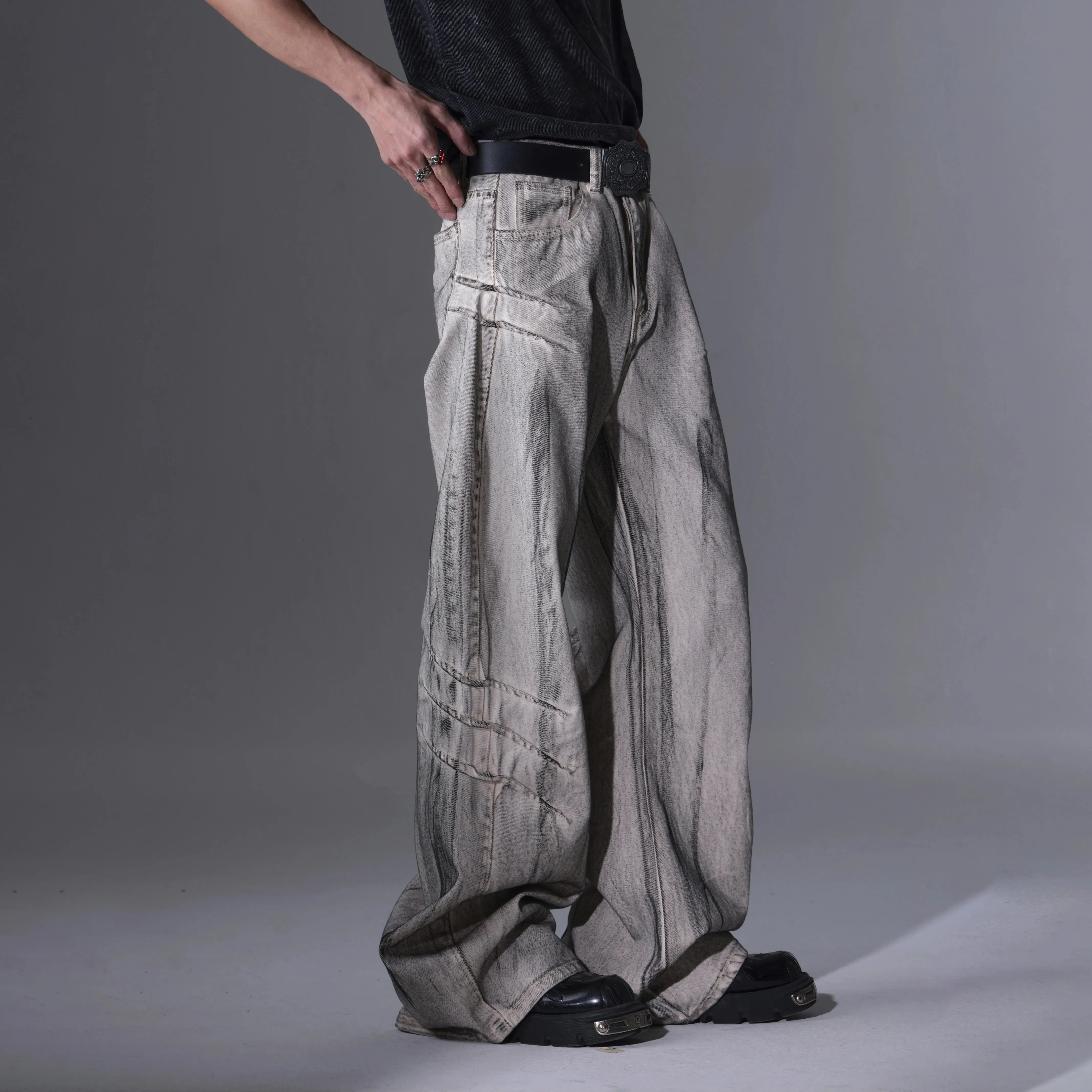 【24s April.】Distressed Washed Dirty Dyed Jeans