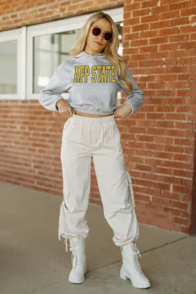 APPALACHIAN STATE MOUNTAINEERS HEADED TO VICTORY BANDED CROPPED HOODIE BY MADI PREWETT TROUTT