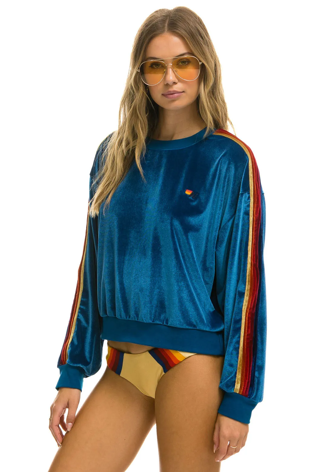 CLASSIC VELVET RELAXED SWEATSHIRT - VINTAGE BLUE