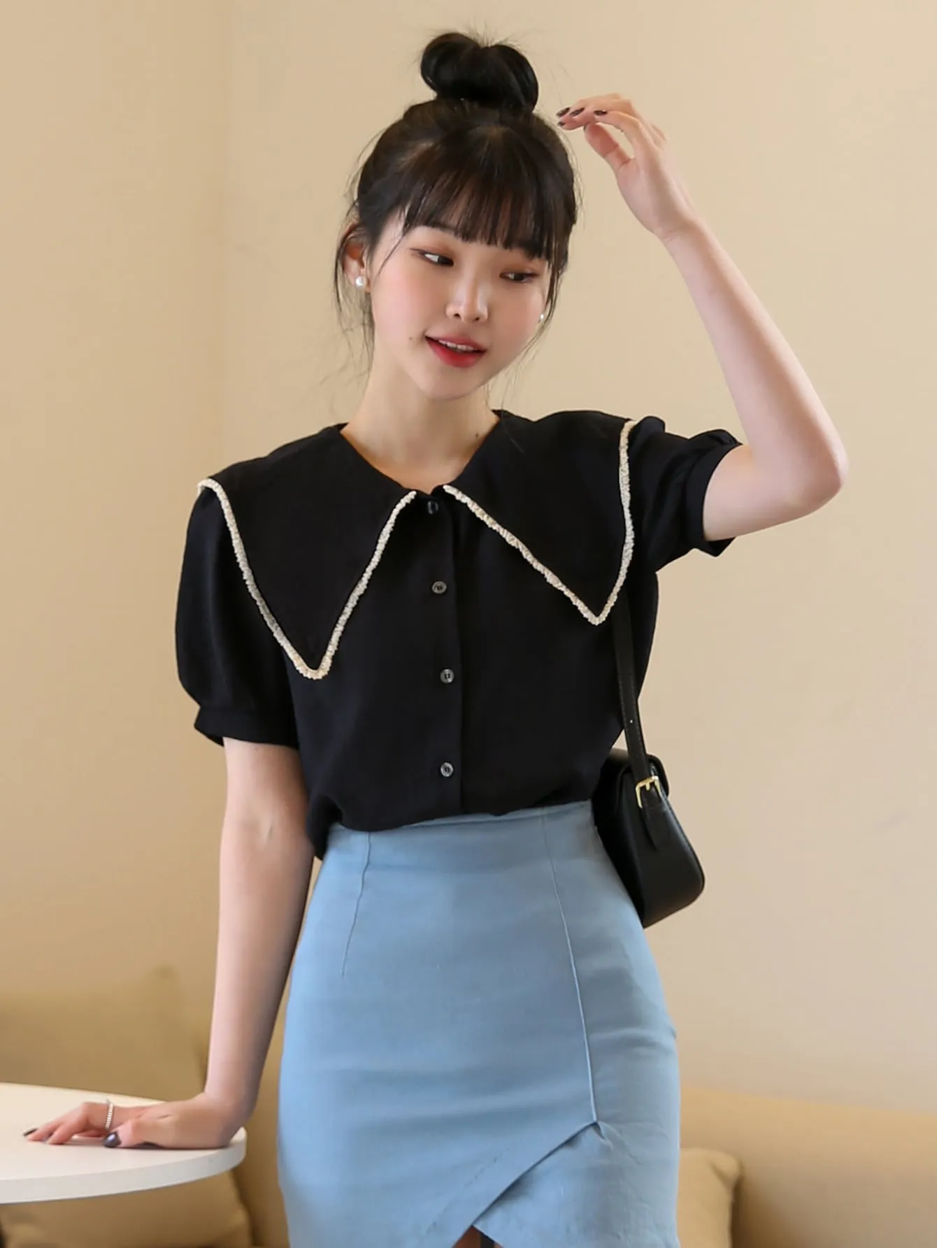 DAZY Statement Collar Puff Sleeve Blouse