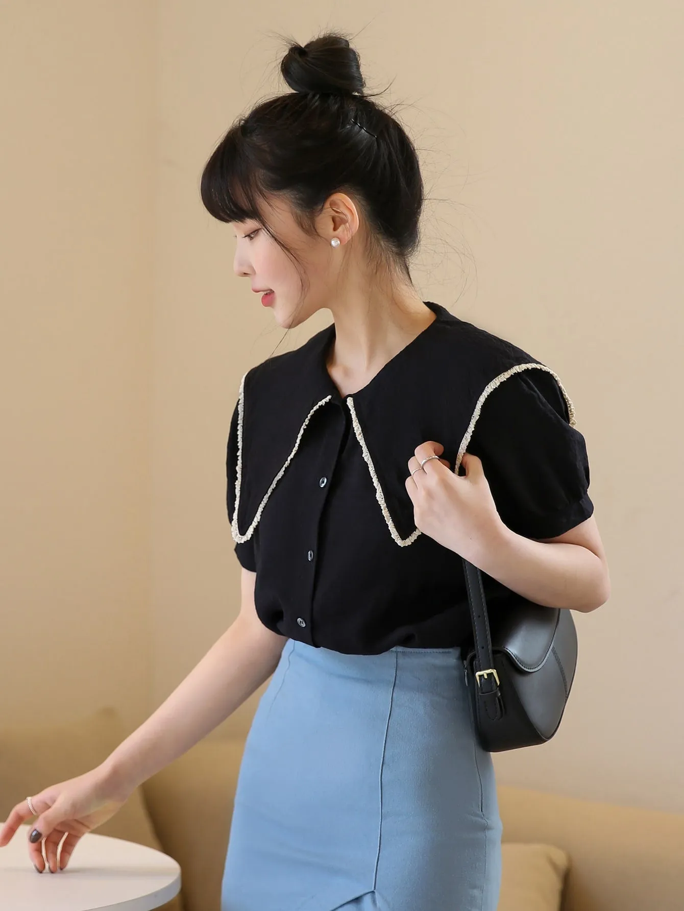 DAZY Statement Collar Puff Sleeve Blouse