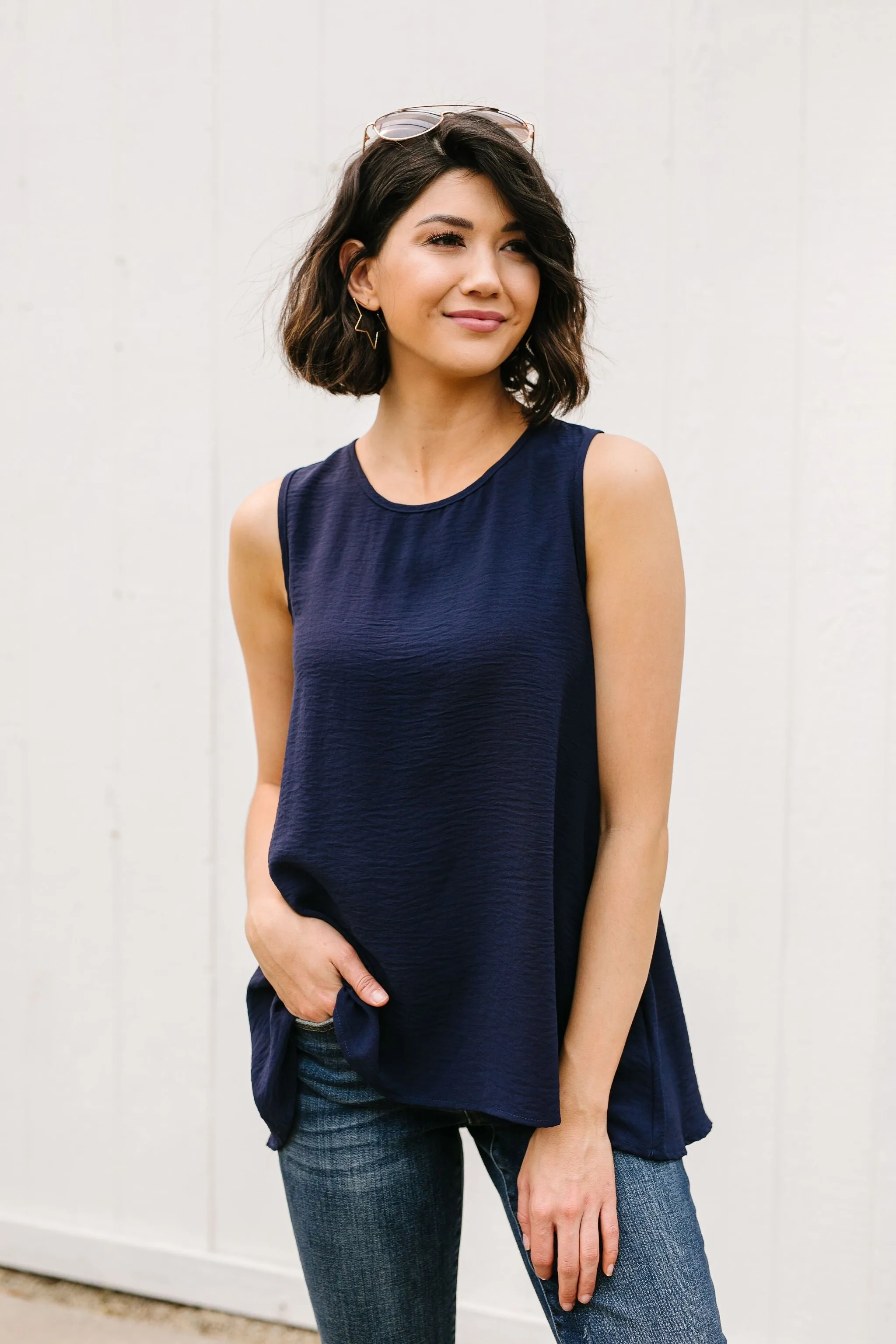 Easy Come Easy Go Sleeveless Blouse In Navy