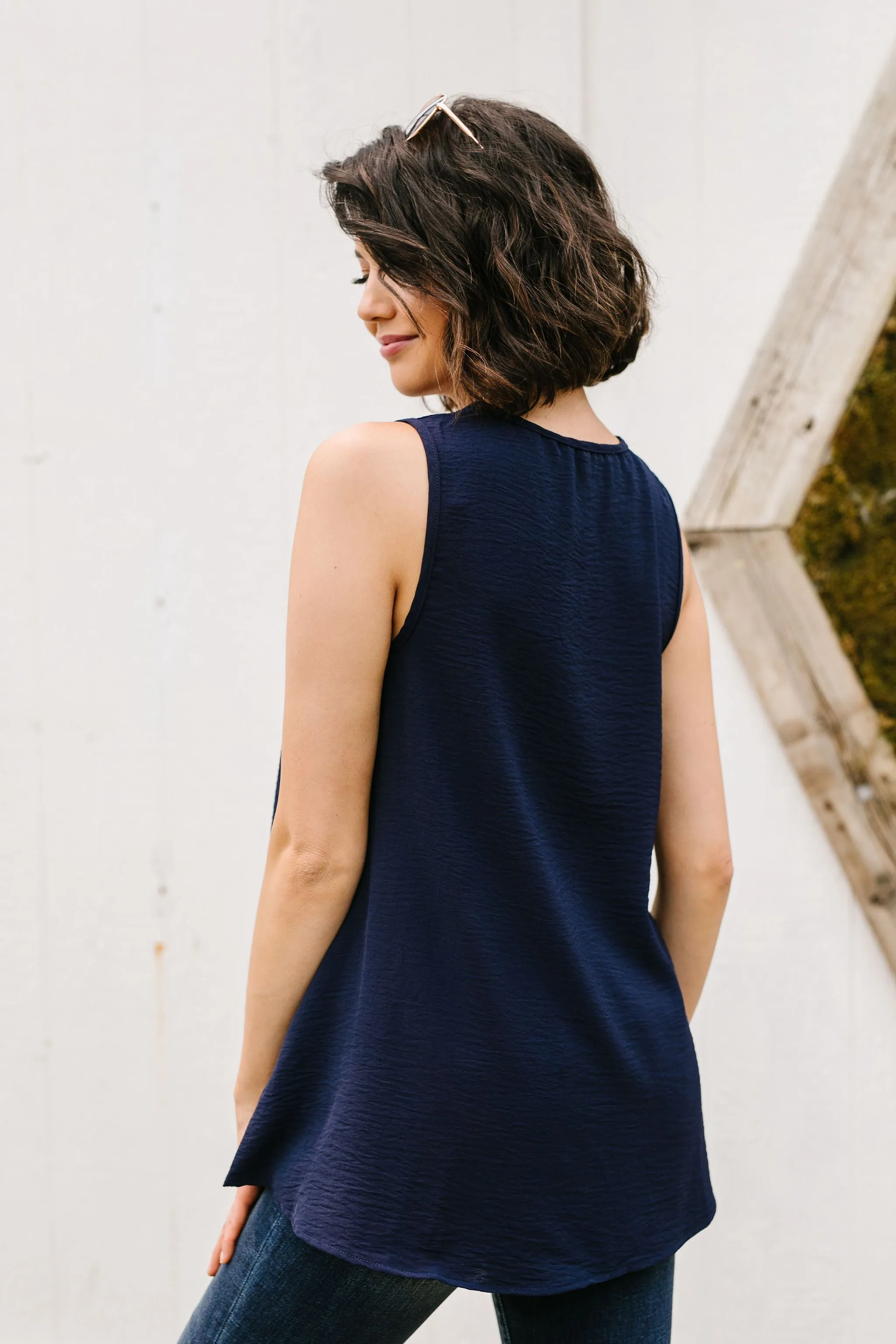 Easy Come Easy Go Sleeveless Blouse In Navy