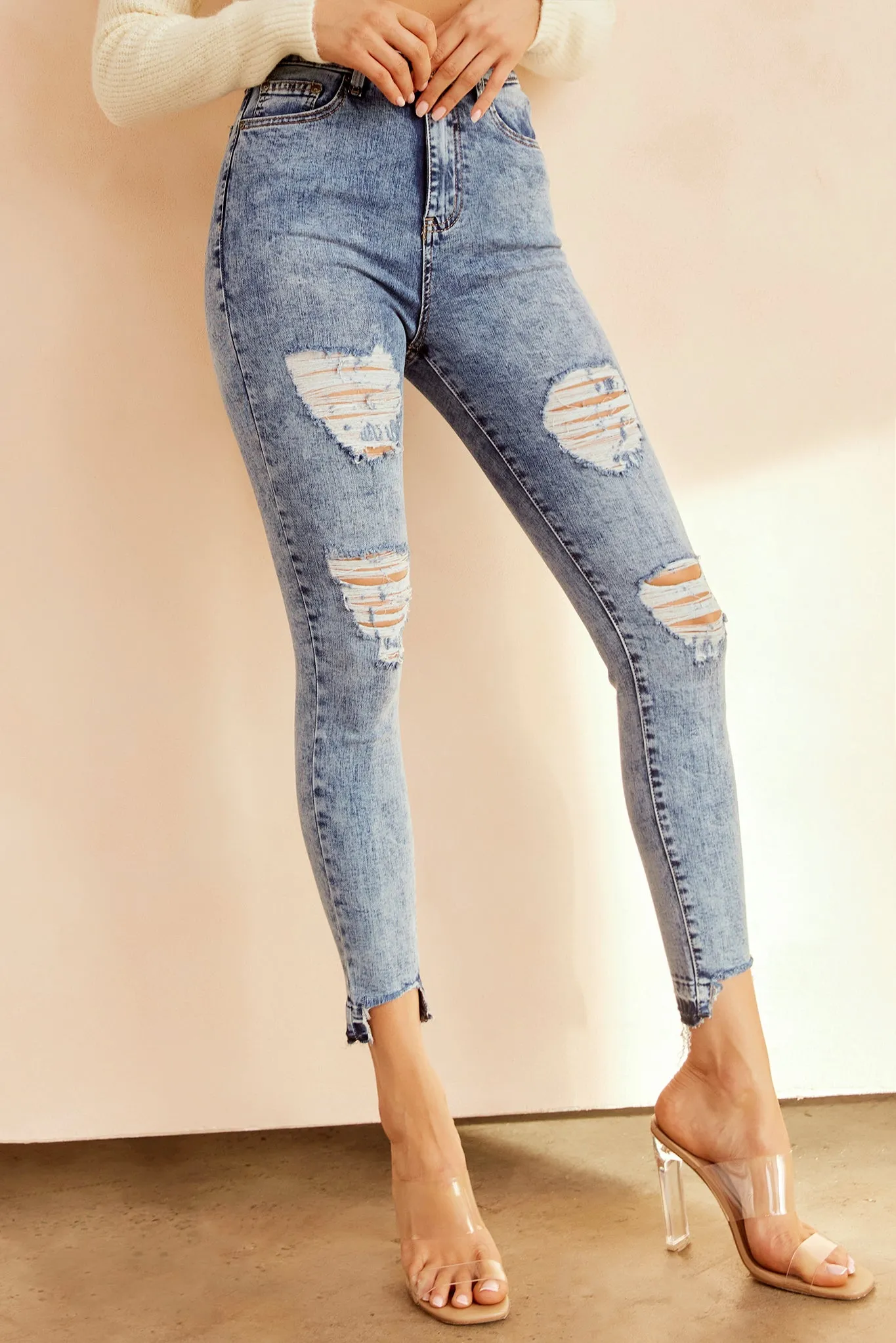 Easy Does It Crop Jeans - Washed Blue