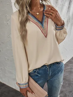 Embroidery V-Neck Blouse