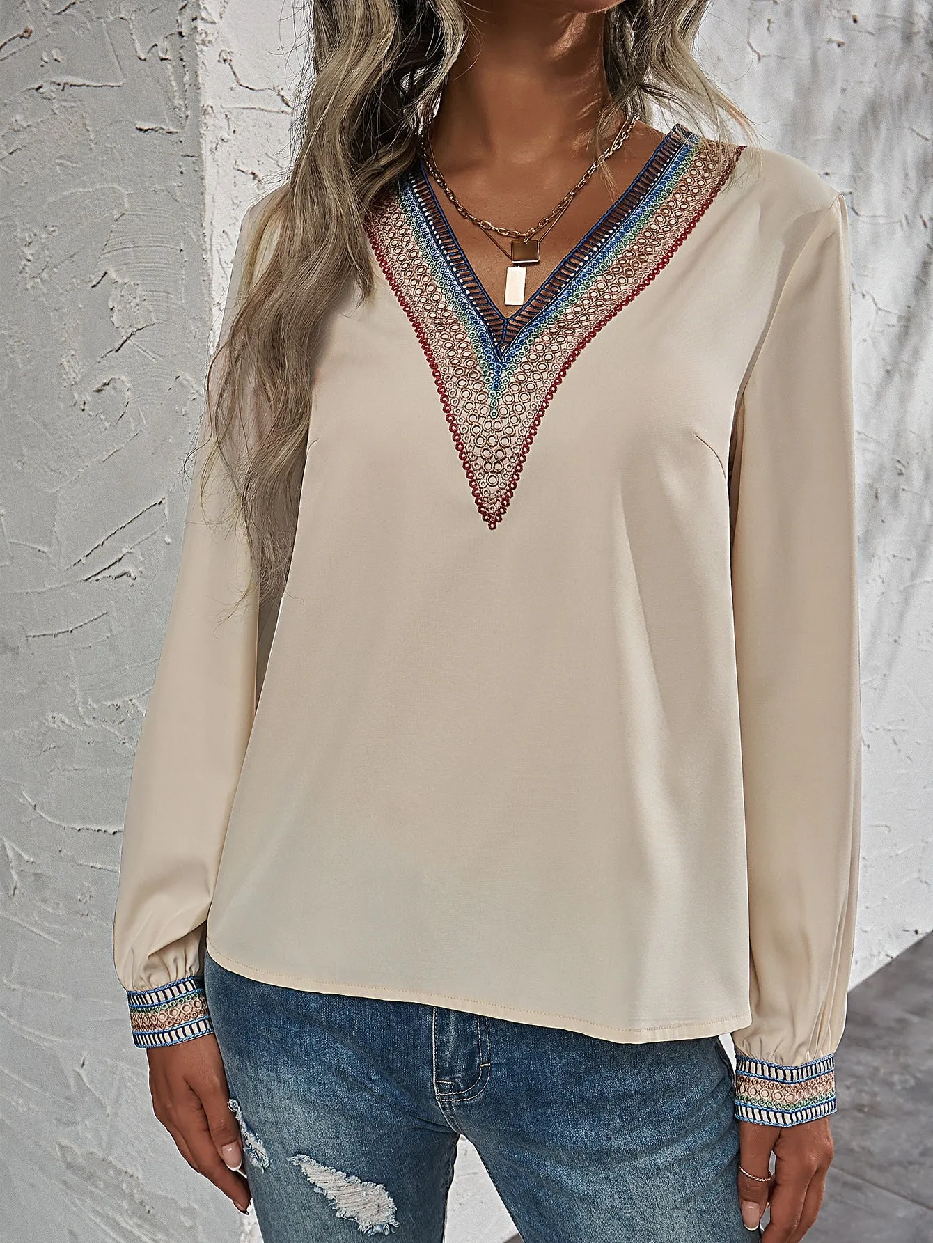 Embroidery V-Neck Blouse