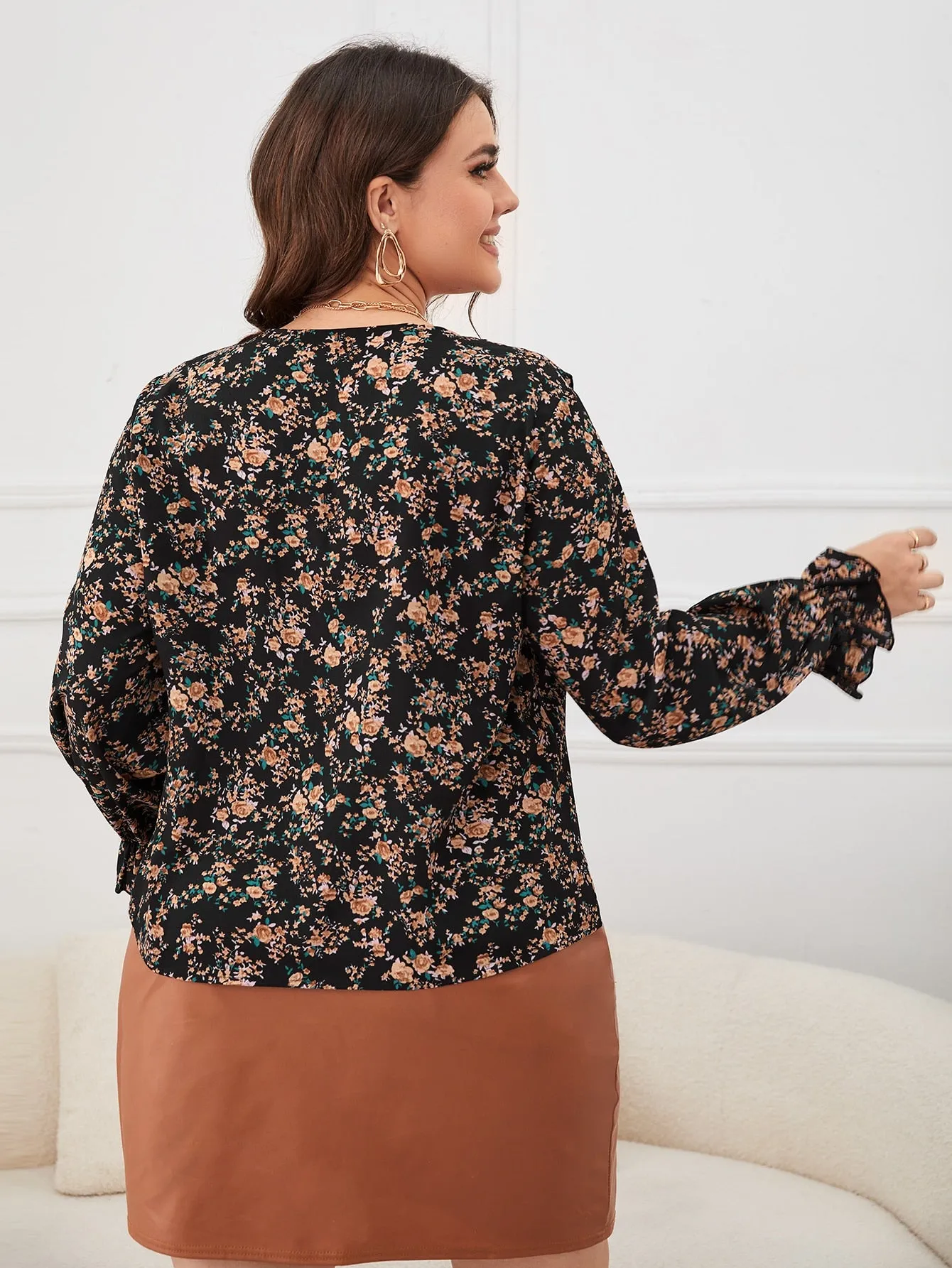 Floral Ruffle Long Sleeve V Neck Regular Plus Size Blouse