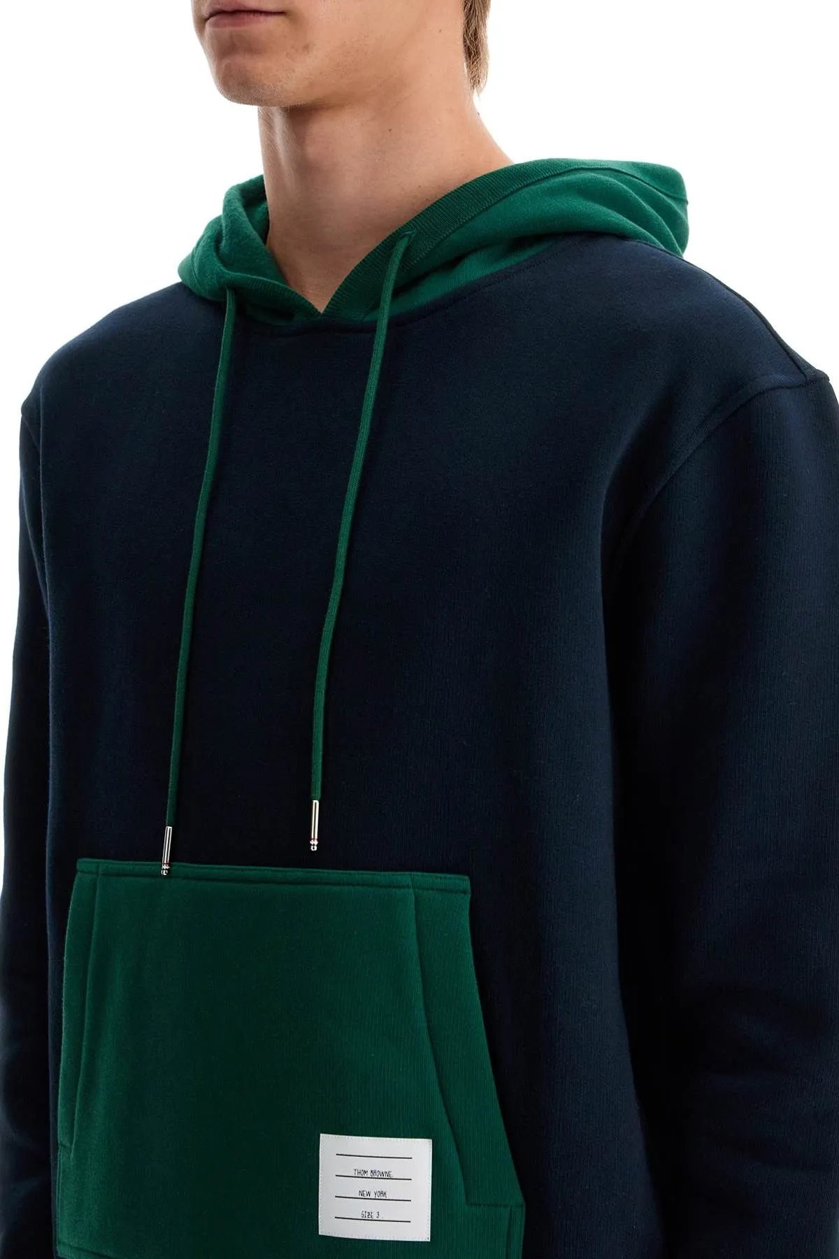 HOODED SWEATSHIRT WITH COLOR