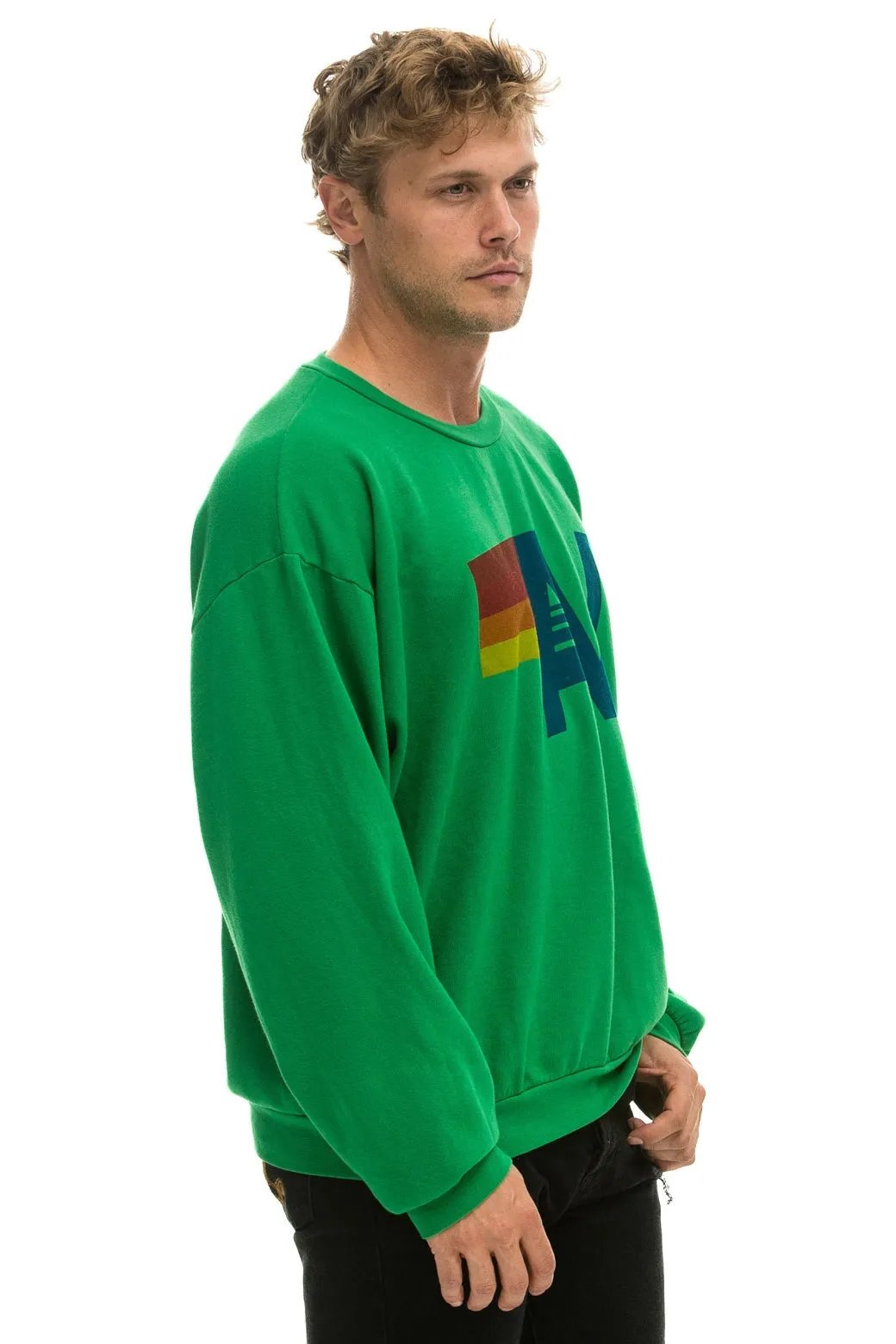 LOGO RELAXED CREW SWEATSHIRT - KELLY GREEN