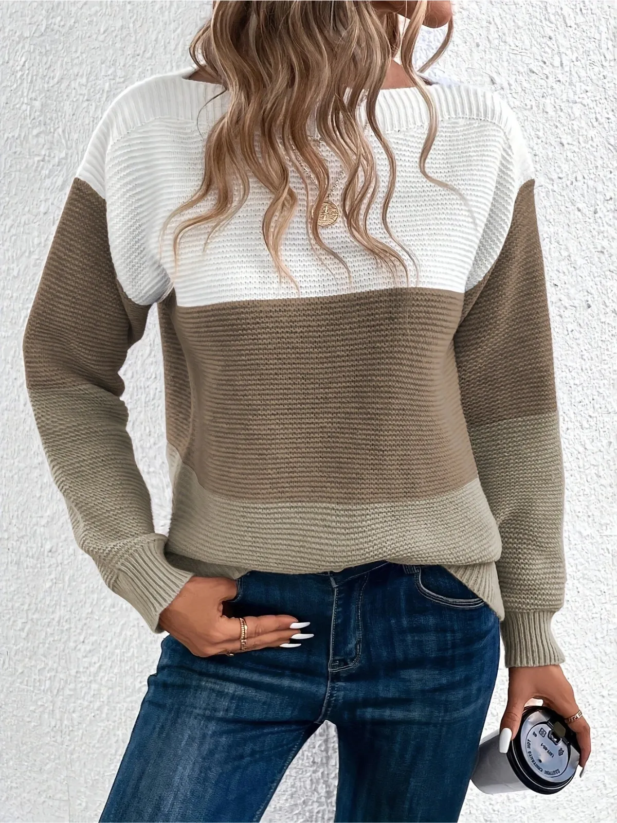 Sophisticated Comfort | All-Season Versatile Sweater