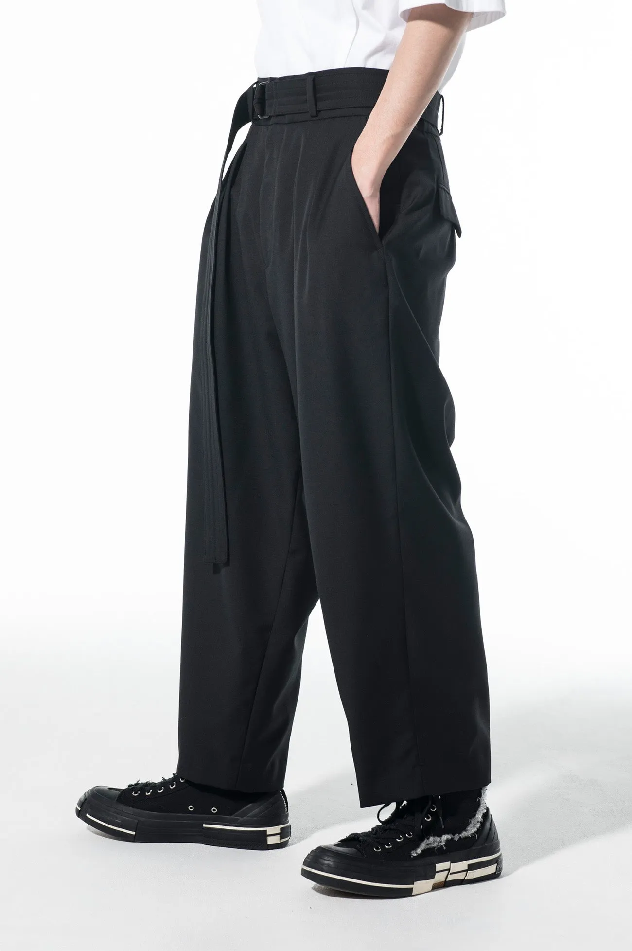 T/W GABARDINE 2-TUCK TAPERED BELT PANTS